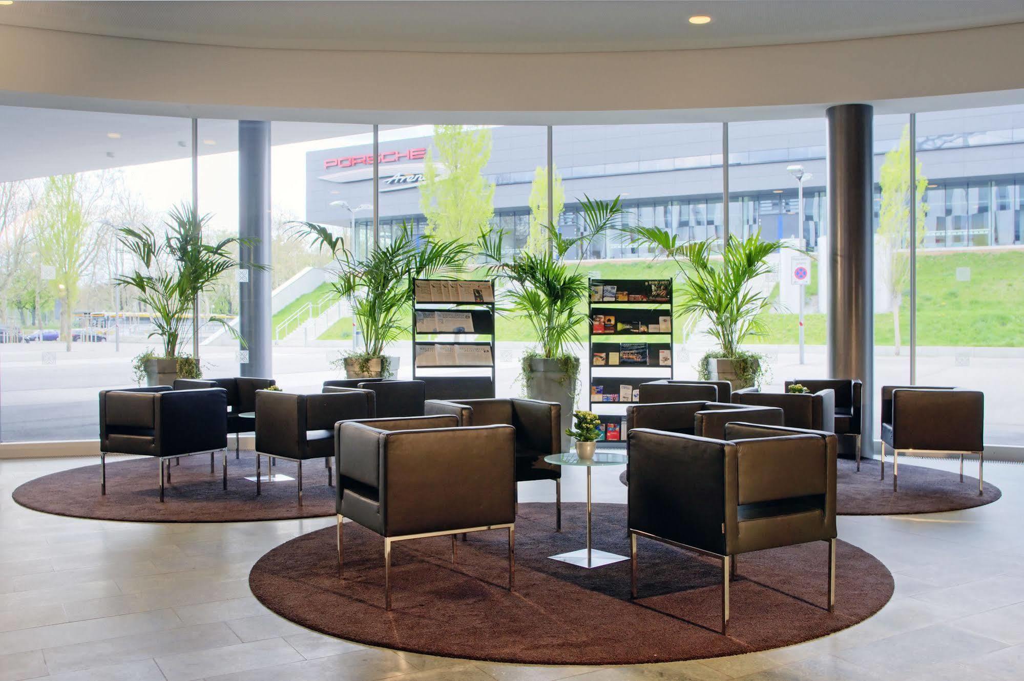 Hilton Garden Inn Stuttgart Neckarpark Interior foto